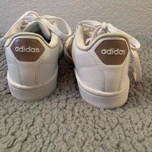 Rose gold adidas cloudfoam